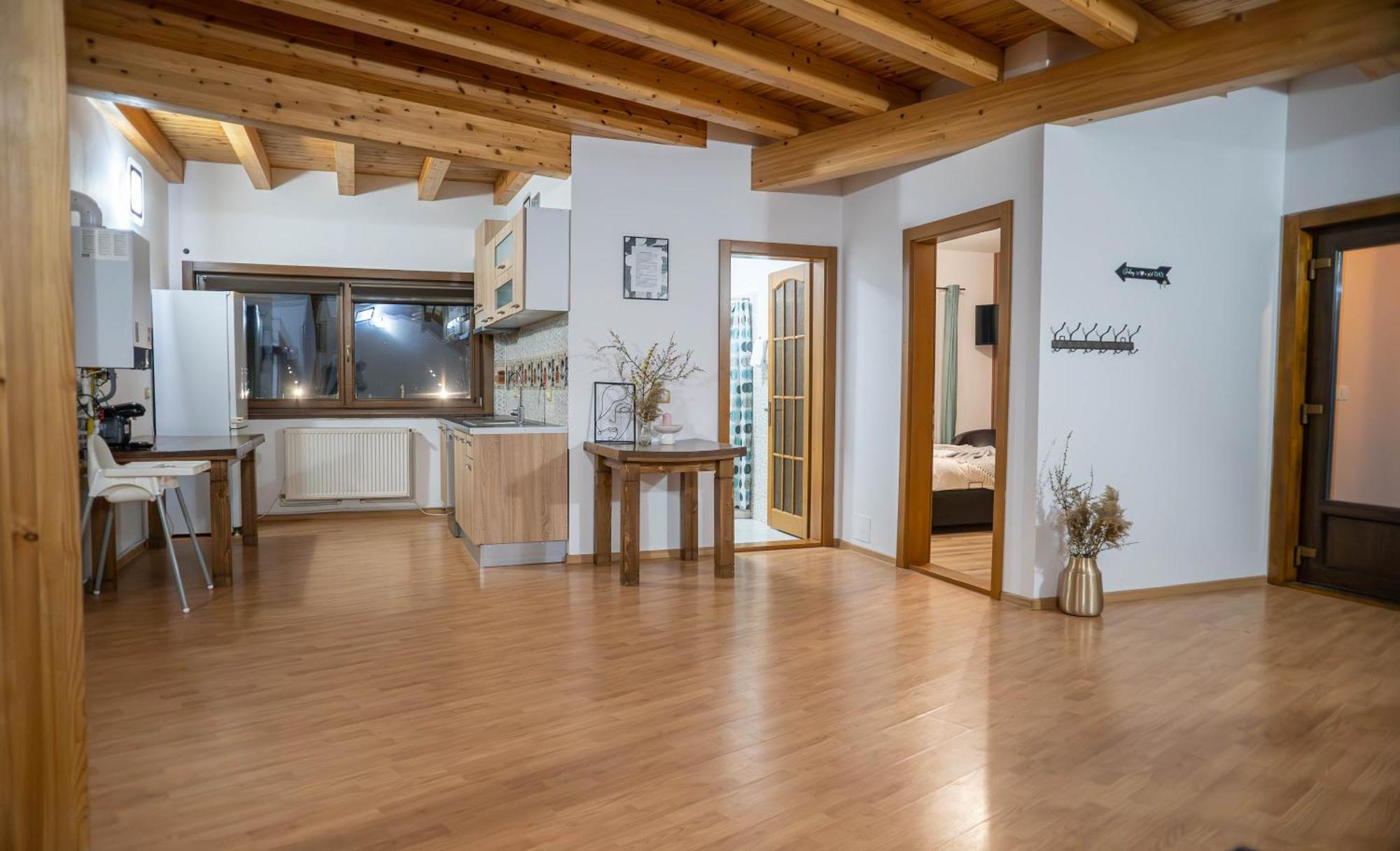 Dofteana Green Property מראה חיצוני תמונה