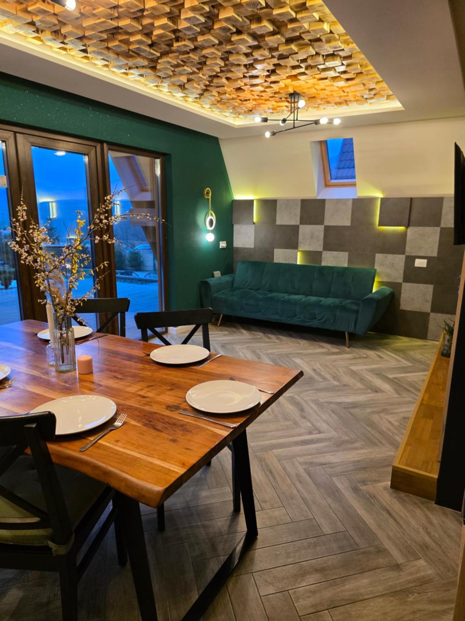 Dofteana Green Property מראה חיצוני תמונה
